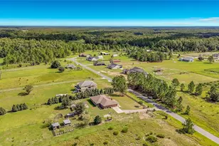 18030 Bayamon Ave, Polk City, FL 33868 - Photo 73