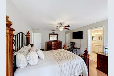 18030 Bayamon Avenue, Polk City, FL 33868 - Photo 35