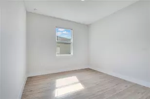 427 E 13th St, Apopka, FL 32703 - Photo 13