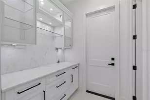 1327 NE 23rd St, Cape Coral, FL 33909 - Photo 49