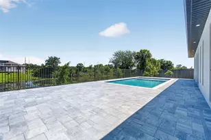 1327 NE 23rd St, Cape Coral, FL 33909 - Photo 65