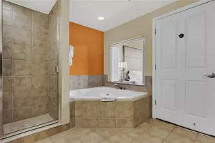 12544 Floridays Resort Dr, Orlando, FL 32821 - Photo 15