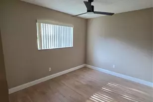 3334 Sassafras Ct, Orlando, FL 32810 - Photo 11