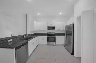 32201 Powderpuff Mimosa Dr, San Antonio, FL 33576 - Photo 13