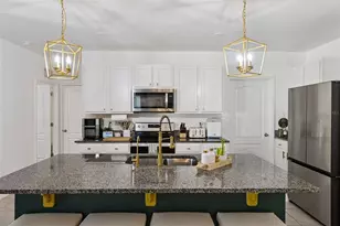 3676 Sungrove Cir, Sanford, FL 32771 - Photo 13