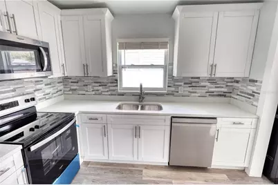 116 44th Street S, Saint Petersburg, FL 33711 - Photo 13