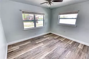 116 44th St S, Saint Petersburg, FL 33711 - Photo 21