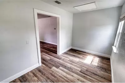 116 44th Street S, Saint Petersburg, FL 33711 - Photo 17