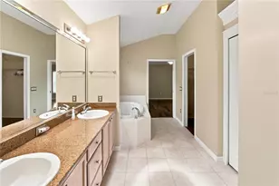 1304 De La Garza Pl, The Villages, FL 32162 - Photo 21