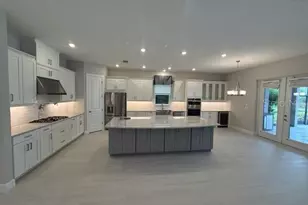 8208 Summer Night Rd, Sarasota, FL 34241 - Photo 9