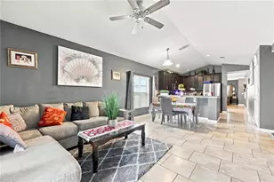 418 Vitoria Rd, Davenport, FL 33837 - Photo 25