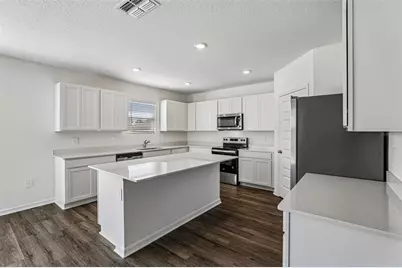 2486 Aveeno Avenue, Haines City, FL 33844 - Photo 5