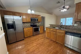 304 Baywest Neighbors Cir, Orlando, FL 32835 - Photo 7