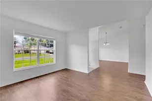 315 Colony Ct, Kissimmee, FL 34758 - Photo 3