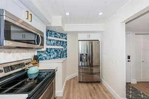 6177 Sun Blvd, Saint Petersburg, FL 33715 - Photo 13