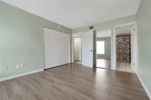 915 W Oak Ridge Rd, Orlando, FL 32809 - Photo 15