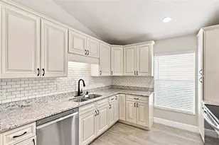 6462 Royal Tern St, Orlando, FL 32810 - Photo 9