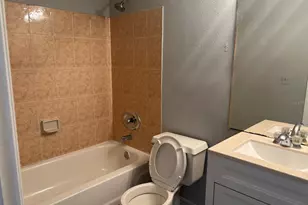 6178 Westgate Dr, Orlando, FL 32835 - Photo 5