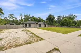 1300 Adeline St, Orange City, FL 32763 - Photo 3