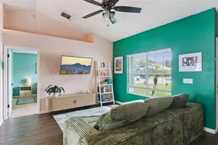 204 S Bristol Cir, Sanford, FL 32773 - Photo 11