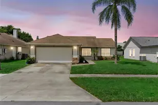 204 S Bristol Cir, Sanford, FL 32773 - Photo 1