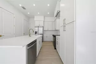 1514 Wilson Ave, Orlando, FL 32804 - Photo 9