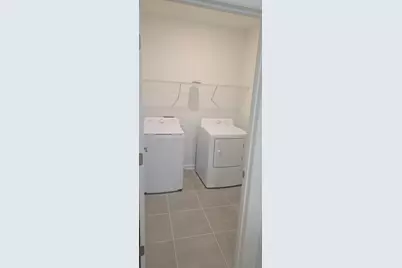 5617 Fiona Ln, Saint Cloud, FL 34771 - Photo 9