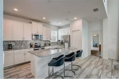 4761 Kings Castle Circle, Kissimmee, FL 34746 - Photo 9