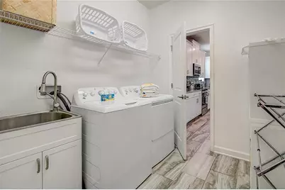 4761 Kings Castle Circle, Kissimmee, FL 34746 - Photo 35