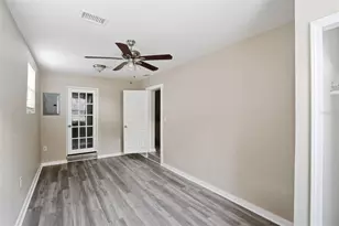 1514 Crest Ave, Leesburg, FL 34748 - Photo 11