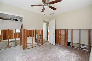 4535 Emerson Ave S, Saint Petersburg, FL 33711 - Photo 11