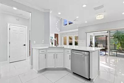 7149 Regina Way, Orlando, FL 32819 - Photo 11