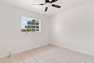 1719 Julian Ln Dr, Tampa, FL 33619 - Photo 15