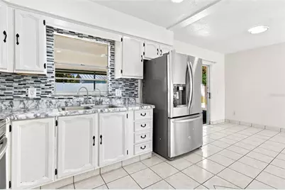 1719 Julian Ln Drive, Tampa, FL 33619 - Photo 11