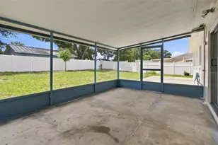 1719 Julian Ln Dr, Tampa, FL 33619 - Photo 21