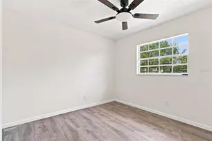 1719 Julian Ln Dr, Tampa, FL 33619 - Photo 15