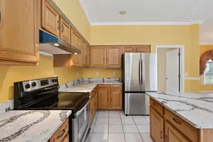 6415 Abbeydale Ct, Orlando, FL 32818 - Photo 13