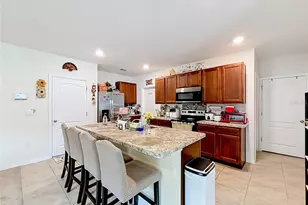 297 Gina Ln, Davenport, FL 33837 - Photo 17