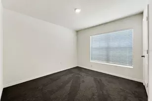 822 Will Scarlett Ave, Ruskin, FL 33570 - Photo 17