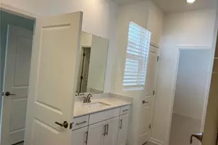 5590 Fiona Ln, Saint Cloud, FL 34771 - Photo 17