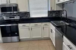 3218 Bearclaw Way, Kissimmee, FL 34746 - Photo 3