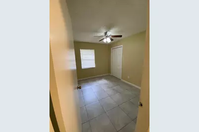 3509 Lori Lane N, Lakeland, FL 33801 - Photo 13