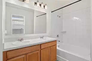 16336 Winding Preserve Cir, Clermont, FL 34714 - Photo 15