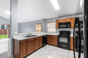 7814 Elmstone Cir, Orlando, FL 32822 - Photo 3