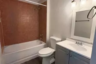 7927 Arabian Pl, Orlando, FL 32818 - Photo 9