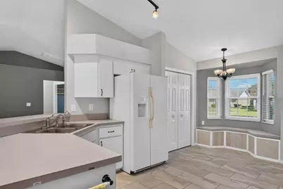 706 Highland Crest Loop, Lake Wales, FL 33853 - Photo 15