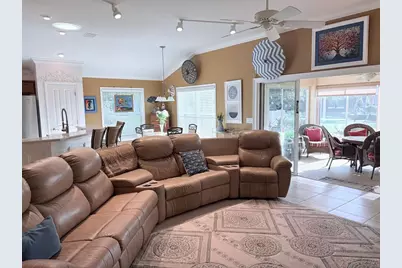 965 Joiner Place, The Villages, FL 32162 - Photo 5