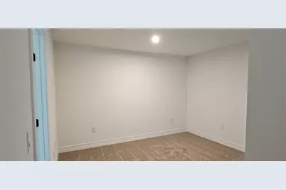 180 Rainwood Street, Groveland, FL 34736 - Photo 13
