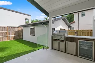 3415 W Barcelona St, Tampa, FL 33629 - Photo 51