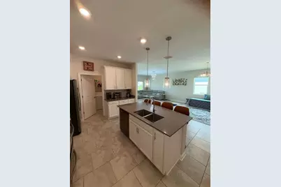 4310 Seven Canyons Drive, Kissimmee, FL 34746 - Photo 7